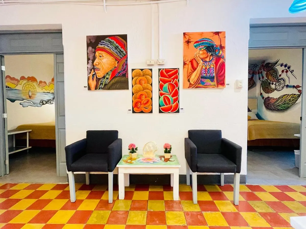 Hotel y Arte Antigua