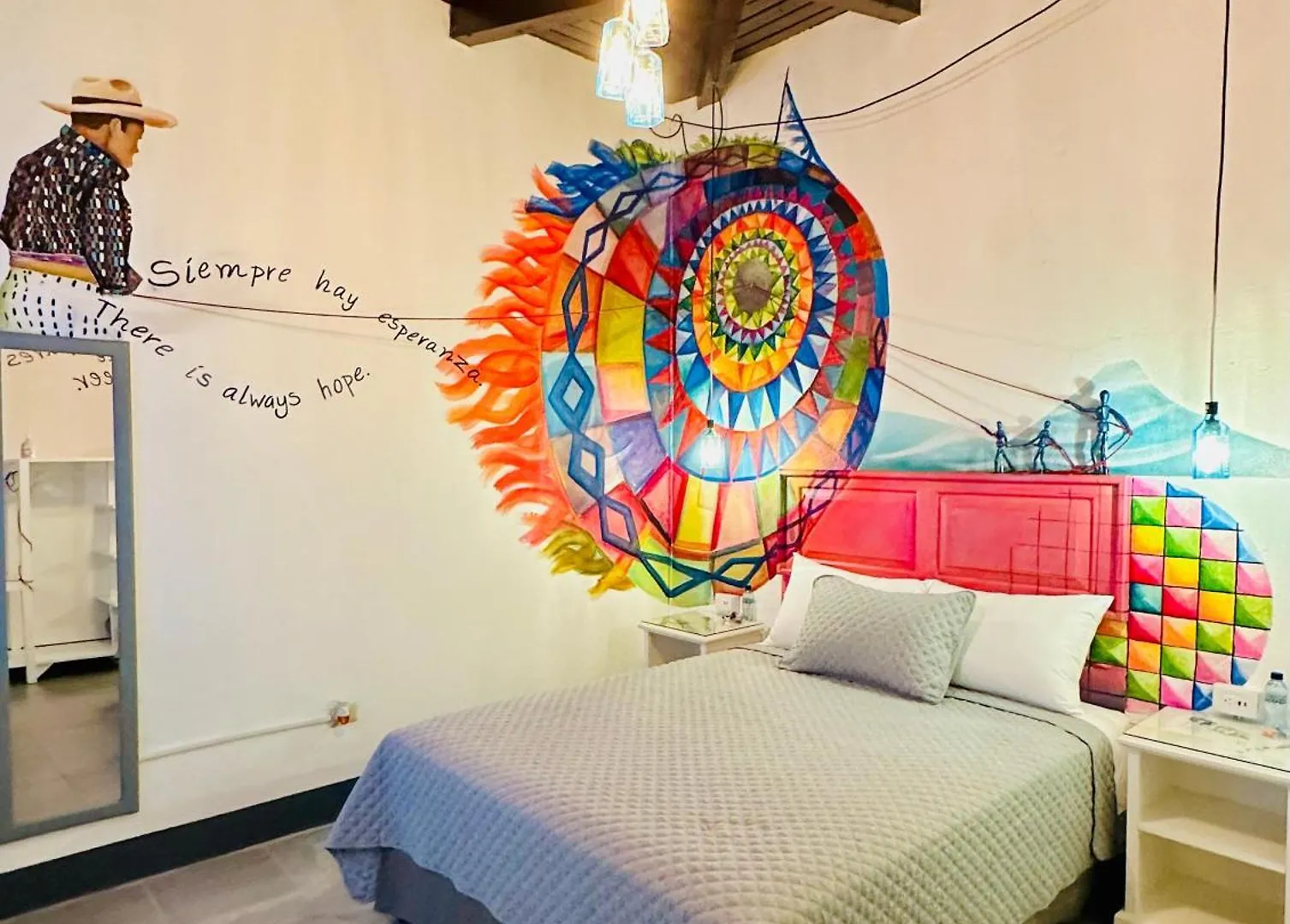 Hotel y Arte Antigua