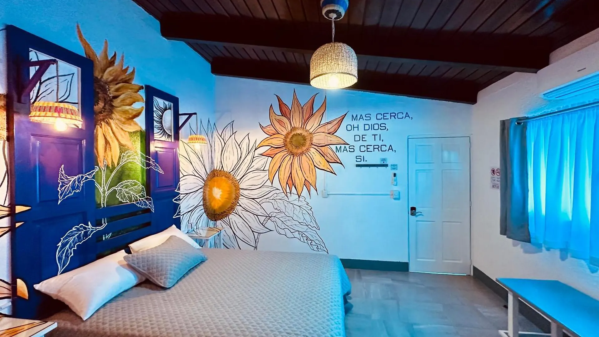 Hotel Y Arte Antigua By Amazing Guatemala Travel Гватемала