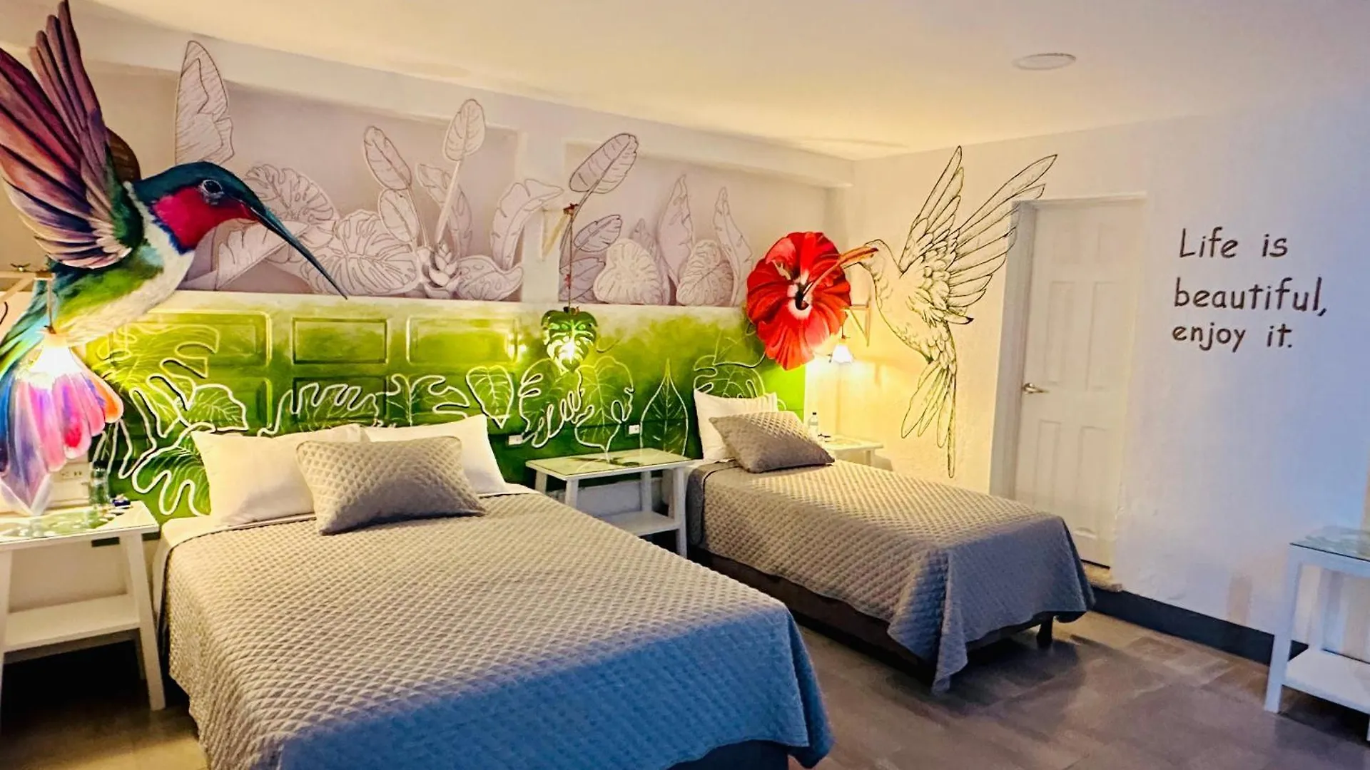 Hotel Y Arte Antigua By Amazing Guatemala Travel Гватемала